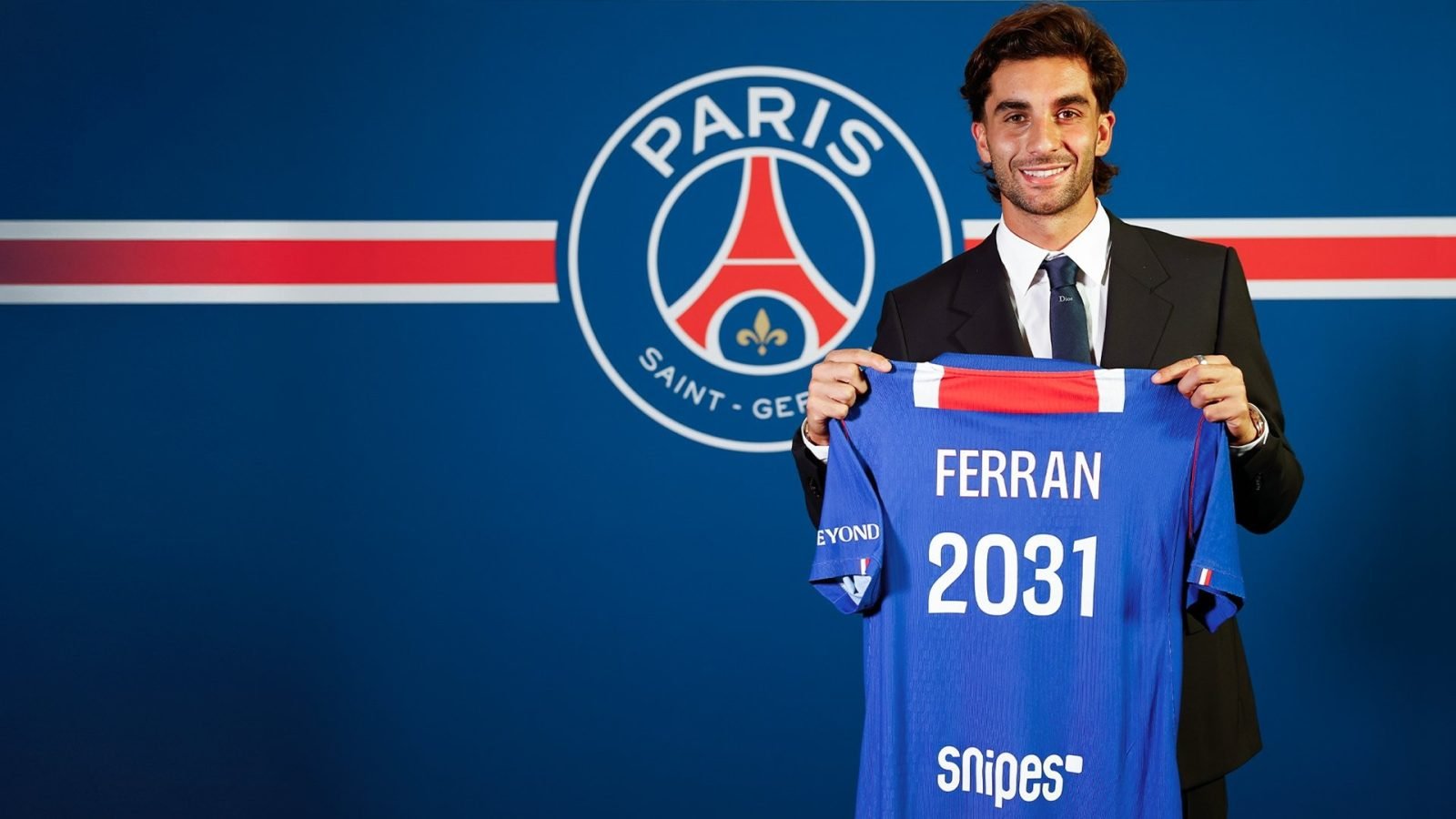 PSG, 페란 토레스 영입…이강인은 팀 떠나